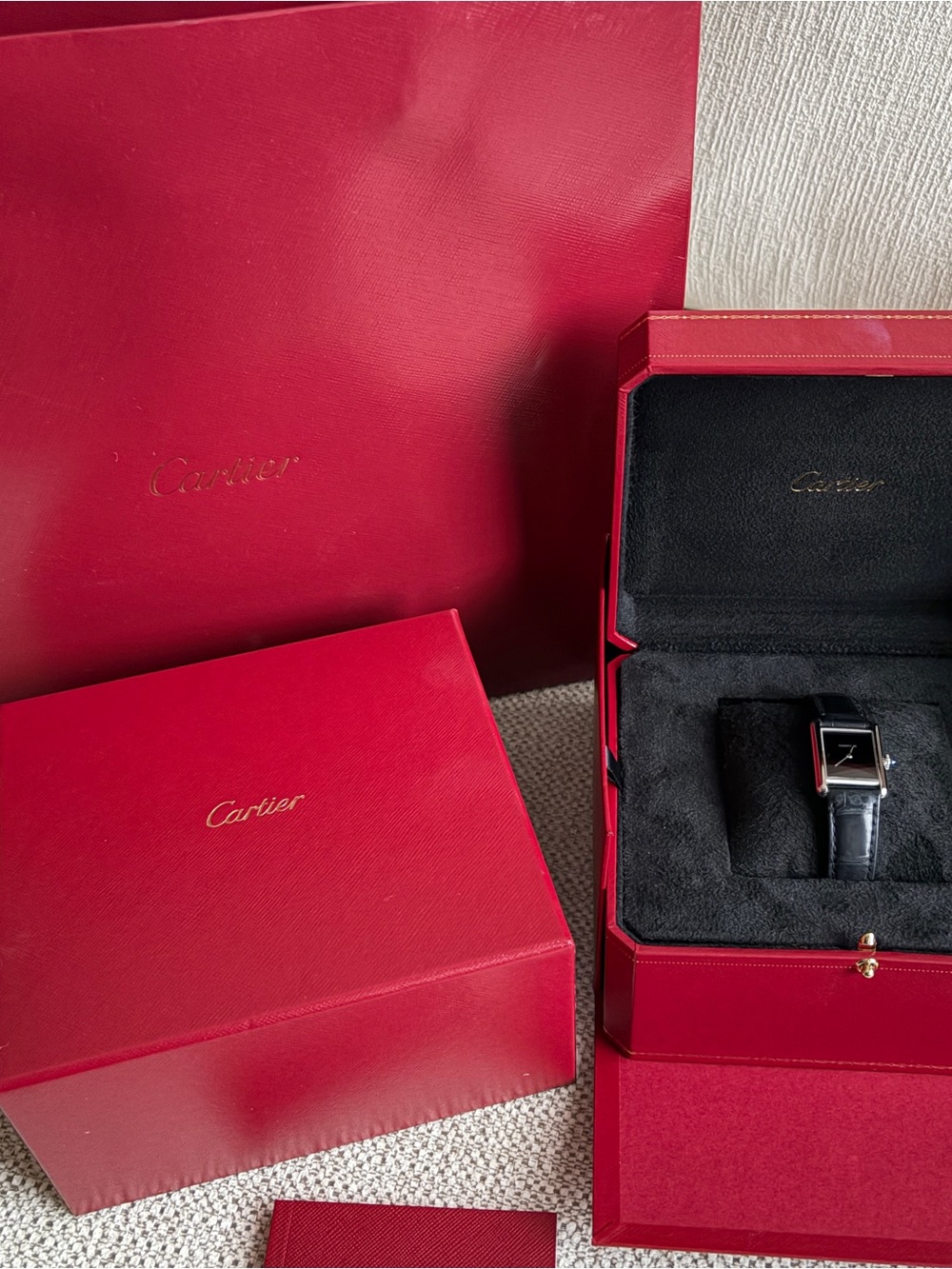 Cartier Tank Women Small - Picture 2 of 3